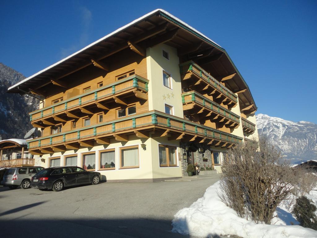 Hotel Gasthof Jaeger Zillertal Schlitters Dış mekan fotoğraf