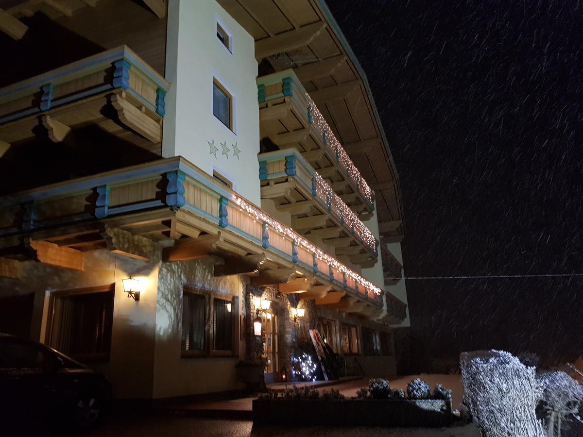 Hotel Gasthof Jaeger Zillertal Schlitters Dış mekan fotoğraf