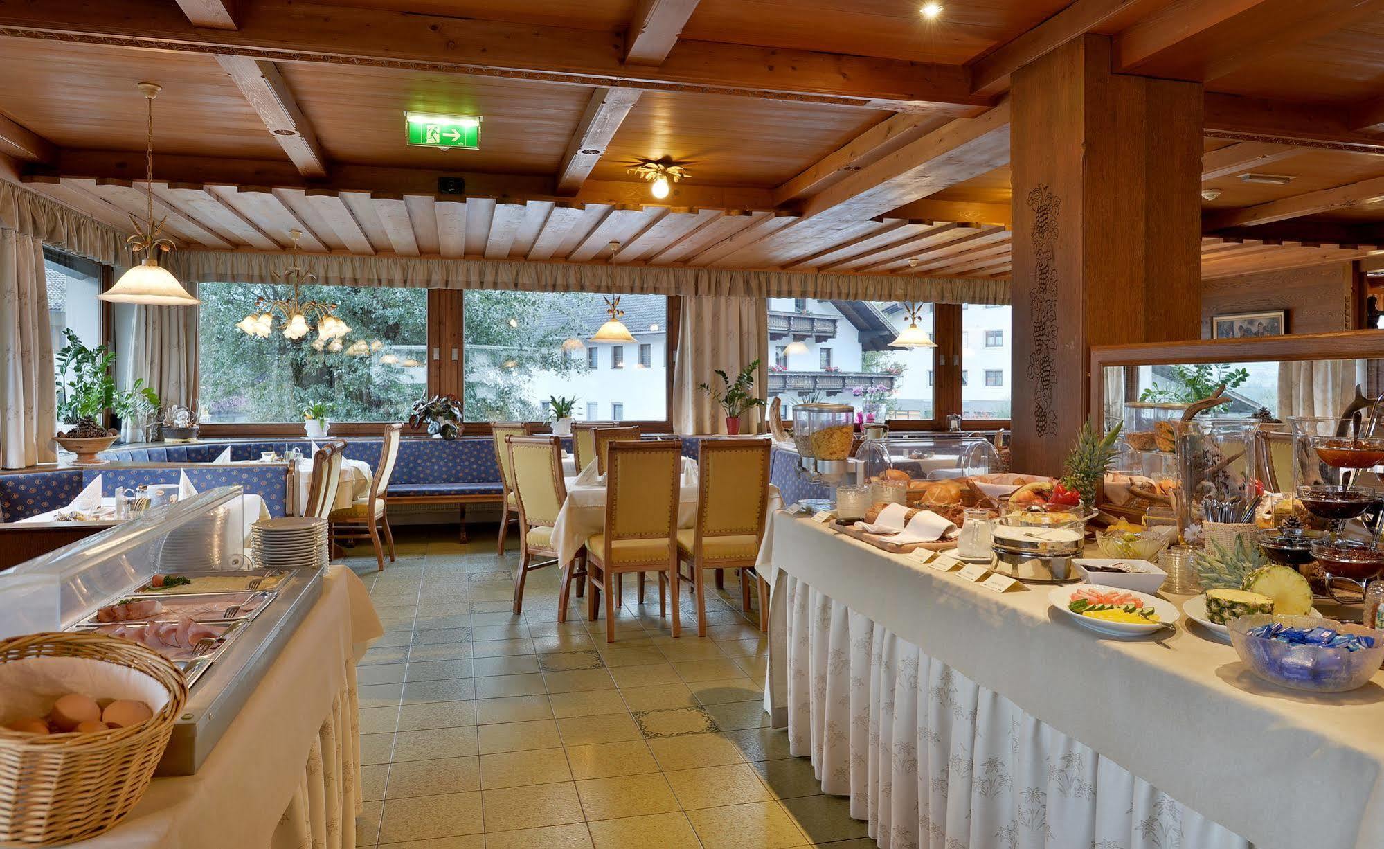 Hotel Gasthof Jaeger Zillertal Schlitters Dış mekan fotoğraf